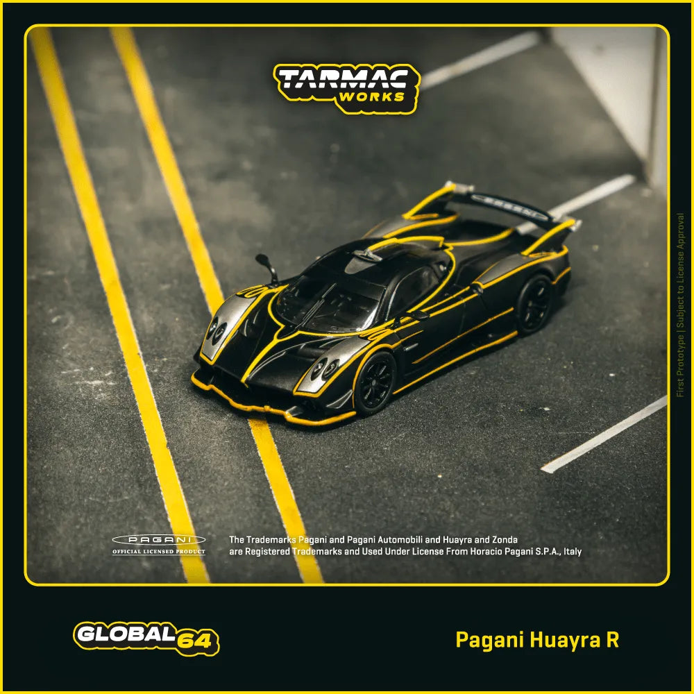Tarmac Pagani Huayra R Matte Black/Silver – T64G-TL035-MBS