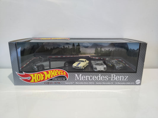Hot Wheels Premium Diorama Mercedes Benz Set