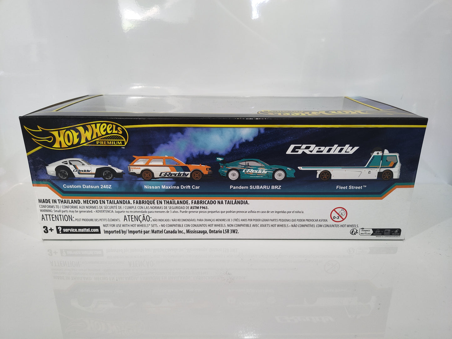 Hot Wheels Premium Diorama Subaru, Nissan, Datsun and Fleet Street Truck.