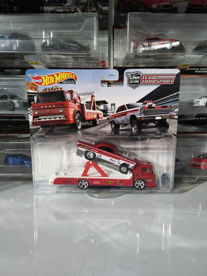 Hot Wheels Team Transport #28