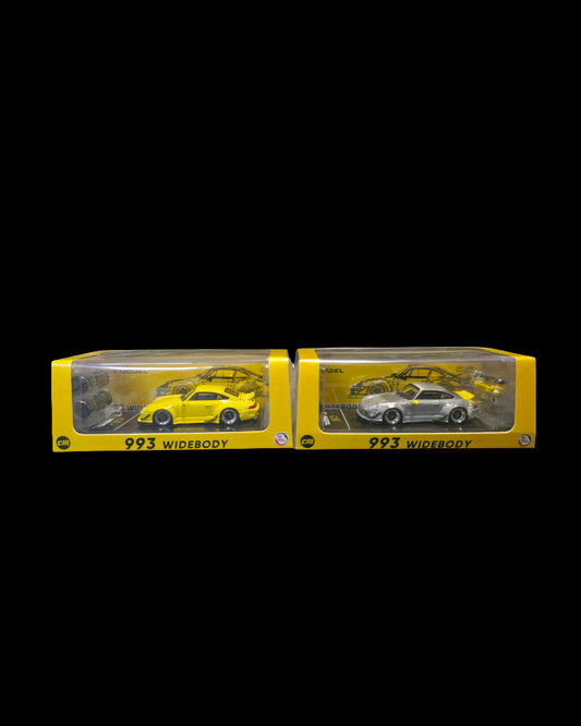 CM MODEL PORSCHE 993 WIDEBODY (REGULAR & CHASE) PAIR