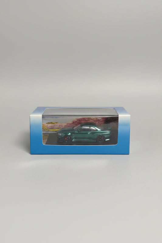 Fuji 1:64 Nissan Skyline GT-R (Green Carbon)