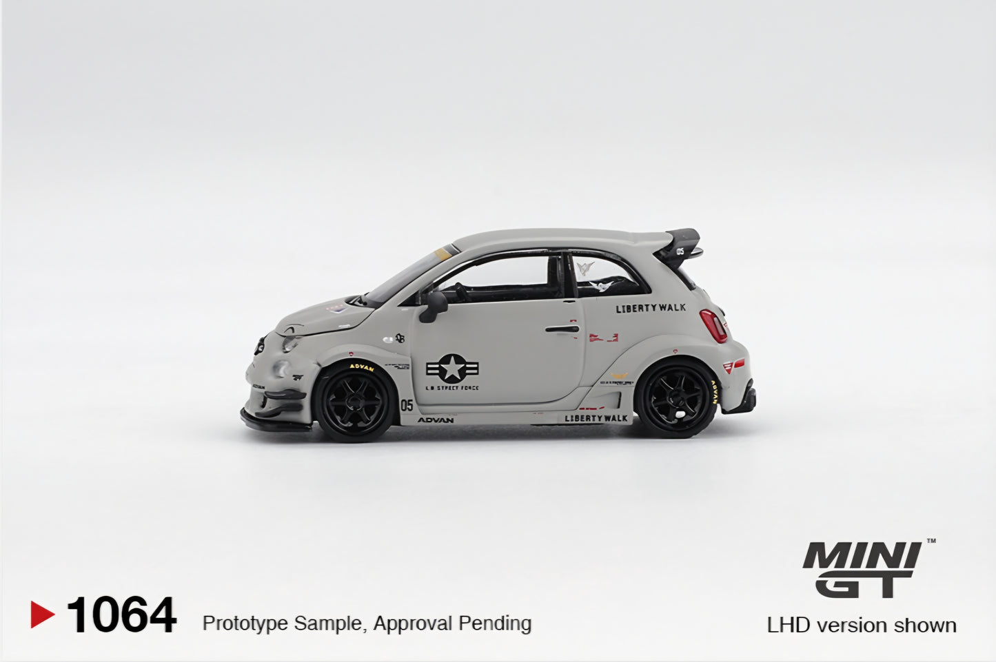 Abarth 595 LB-WORKS x Abas Works Fighters Mini GT