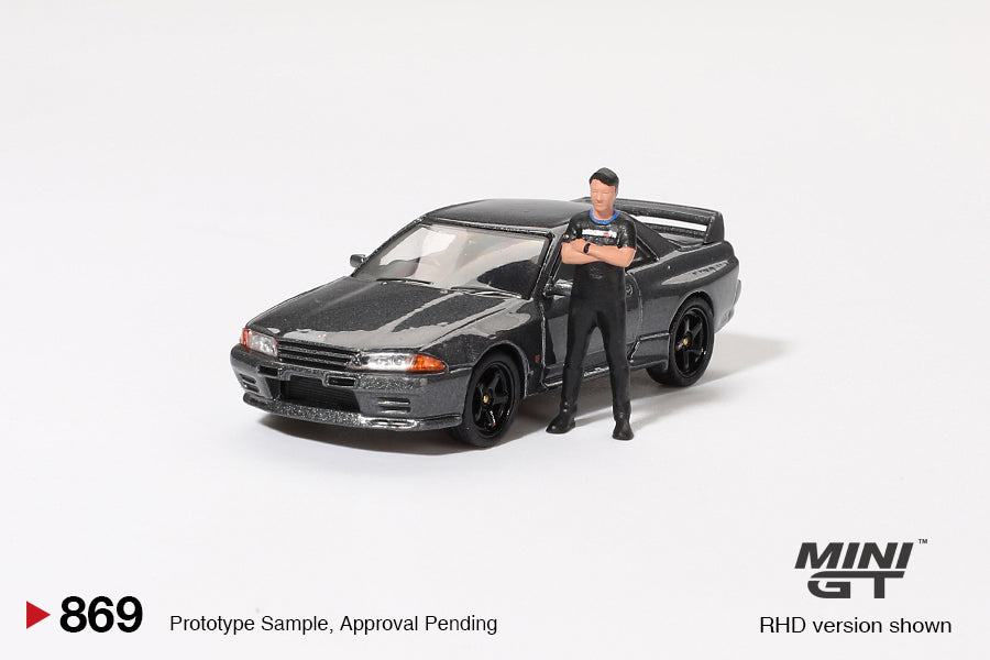 Nissan Skyline GT-R (R32) Mini GT W/Matsuda Figure Mini GT