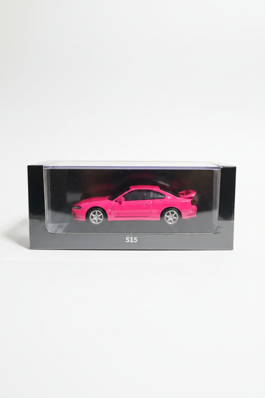 Nissan Silvia Spec-R Aero S15 (pink)