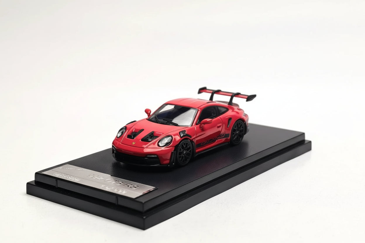STREET WARRIOR PORSCHE 992 GT3 RS