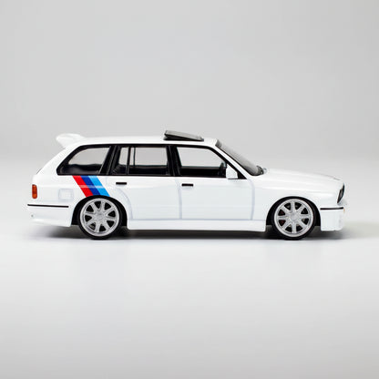Hot Wheels ELITE 64 1990 BMW 318i Touring
